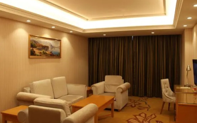 Liangshan Vienna Hotel