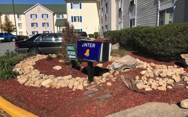 InTown Suites Extended Stay Atlanta GA - Snellville