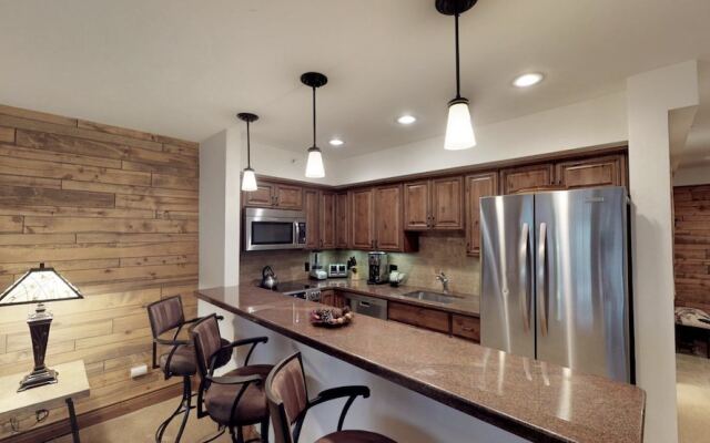 Lionshead Village - Montaneros 1 Bedroom