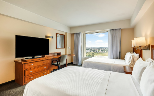 Fiesta Inn Express Puebla Finsa