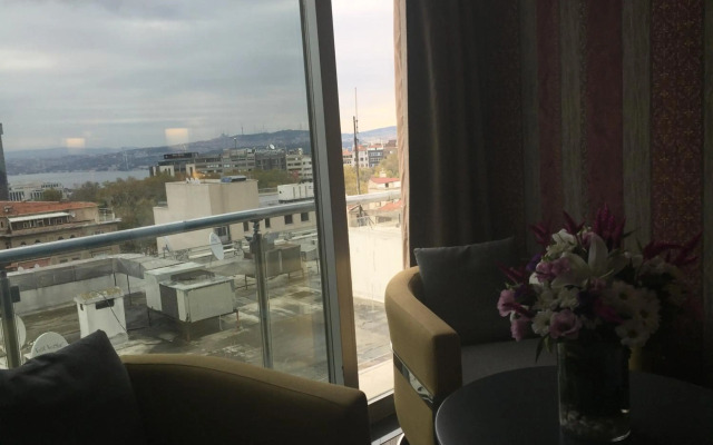 Mirilayon Hotel