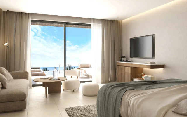 Oros Luxury Beach Resort