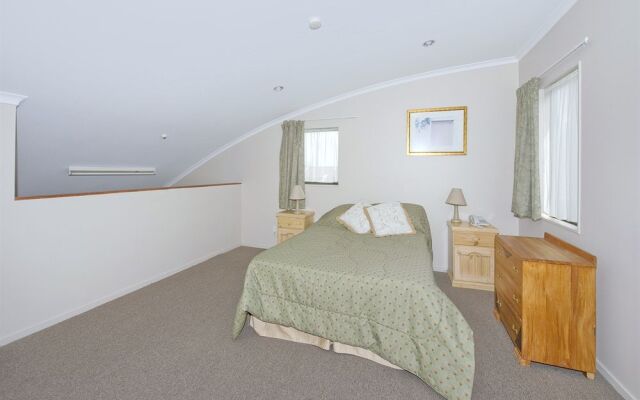 Walmsley Lodge Motel