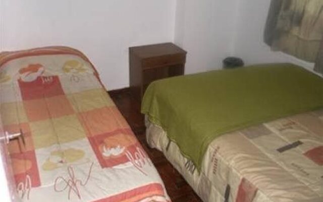 Pomelo Hostel