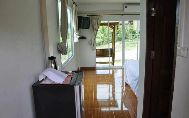 Mai Ngern Mai Thong Resort