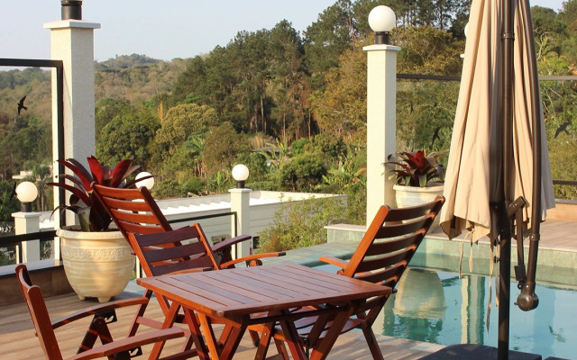 Bristol Villaggio Rosa Arujá