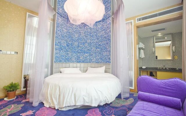 Miaozu Buyi Hotel
