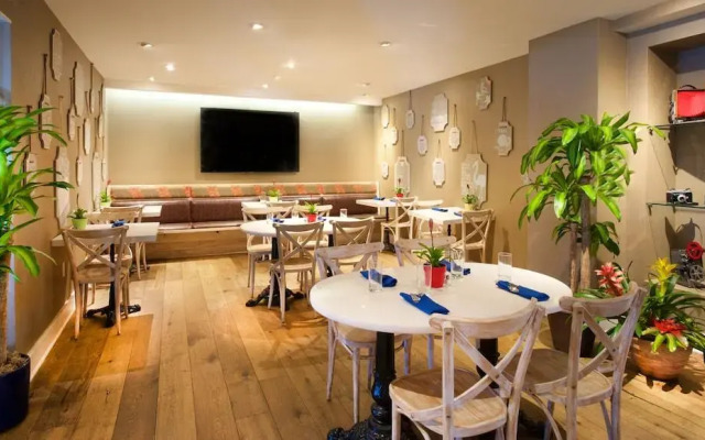 Blue Moon Hotel, Autograph Collection
