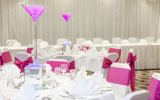 Holiday Inn Glasgow East Kilbride by IHG