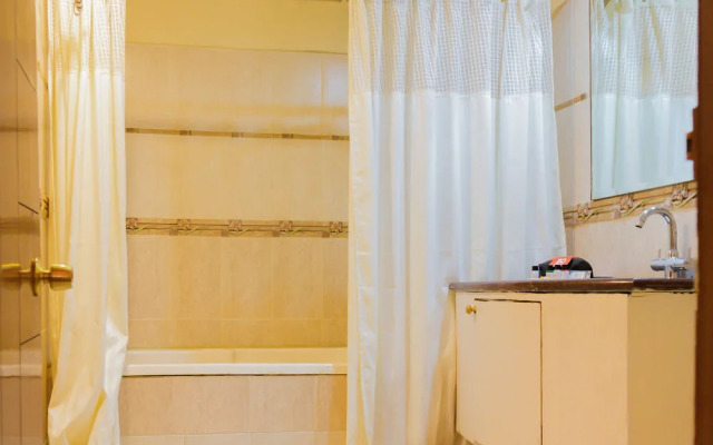 Dera Guest House