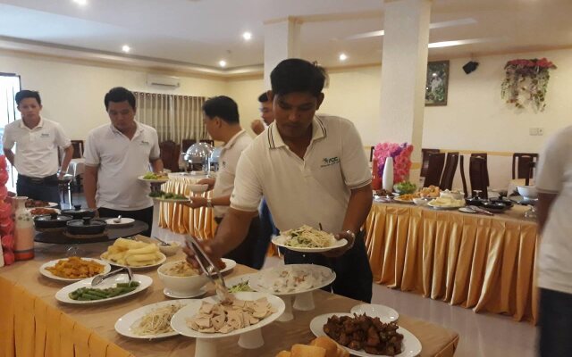 Nhat Ha Hotel