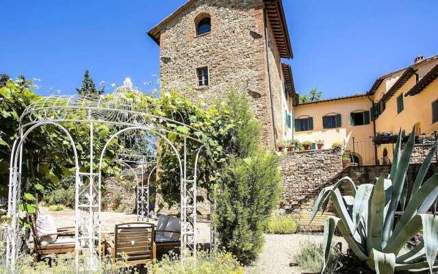 Luxury, Sustainability and Eco Pool