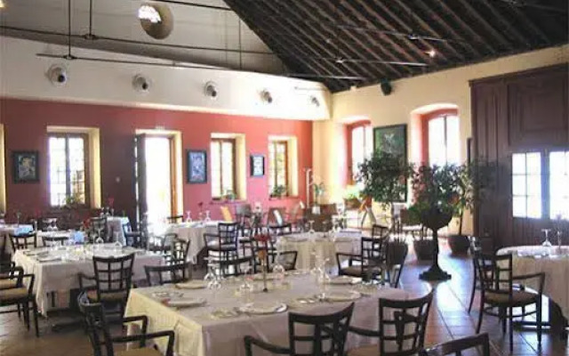 Prestige Palmera Plaza