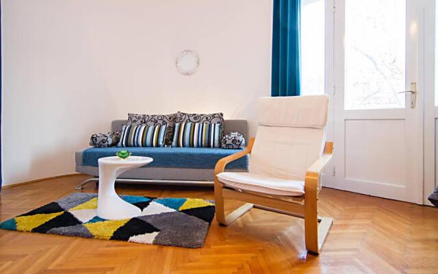 Cosy Studio Apartment 2