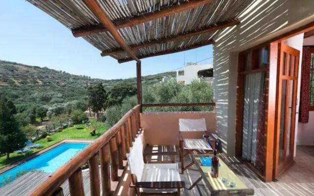 The Traditional Homes of Crete - Almond Tree Villas