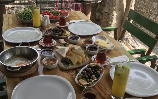 Eski Datca Pansiyon Cafe