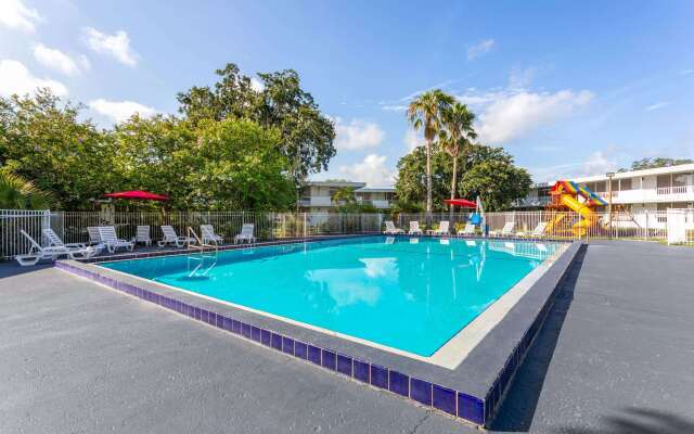 Developer Inn Maingate, a Baymont by Wyndham