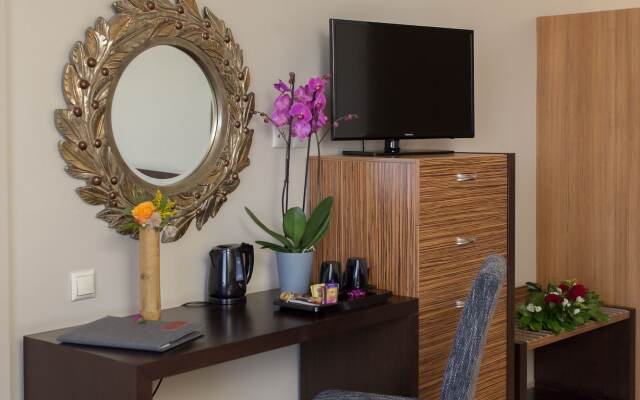 Sunrise Resort Hotel