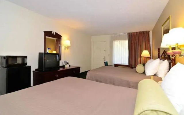 Best Western Travelers Inn