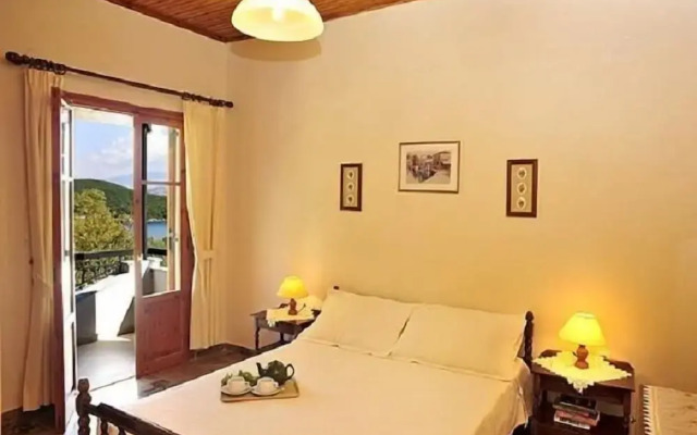 Cochelli Apartments