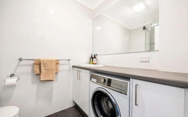 The Leonardo has 180 degree ocean views