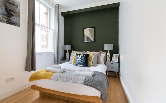 The Liverpool Street Collection