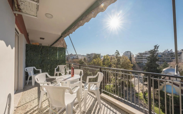 Superb Acropolis view 3bd apt in historical center