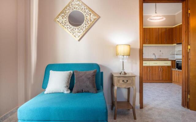 family house Nikos