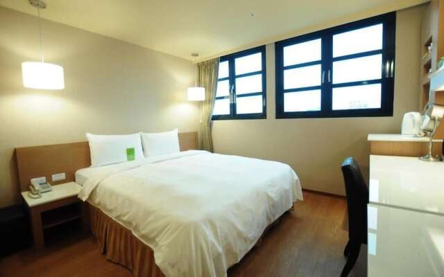 Kindness Hotel - Kaohsiung Station Front Hall