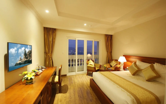 Nha Trang Palace Hotel