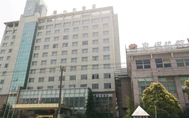 Shanghai Qishan Hotel