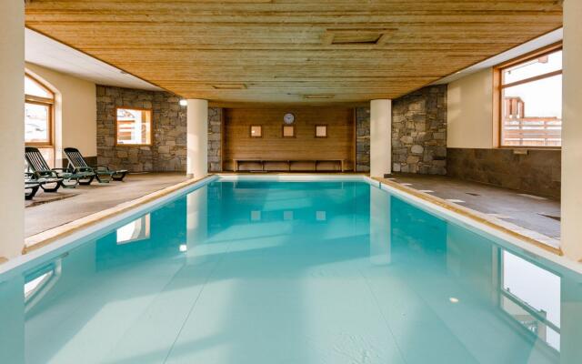 Spacious Apartment 500 m. From the Slopes of Les Sybelles