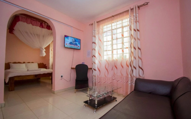 Intercounty Gardens Hotel