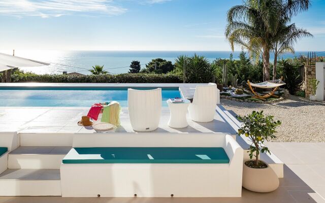 Villa Pales