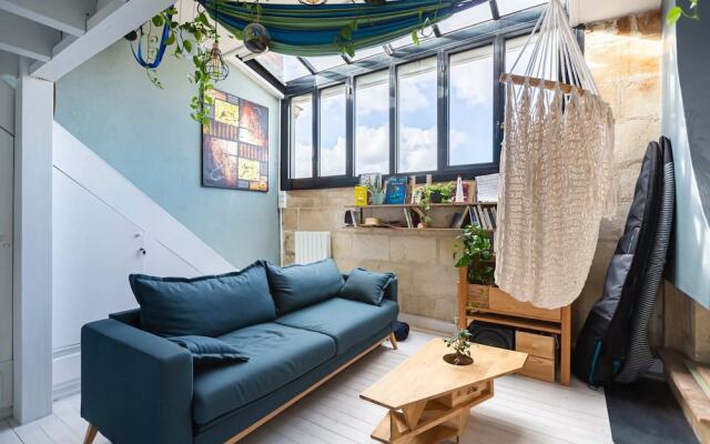 Surf Cocoon With Rooftop