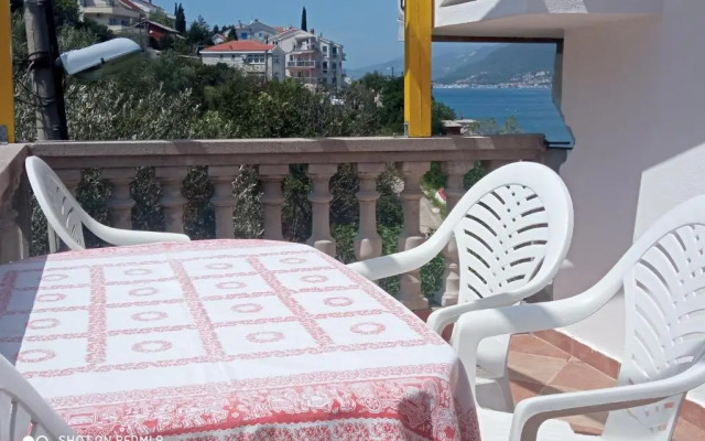 Apartments Petrović