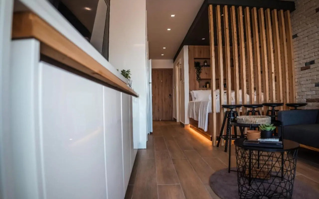 COSea Living: SeaSide Deluxe Suite in Harbour 107B