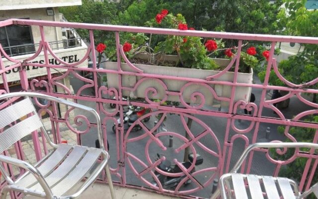 Alon Hotel