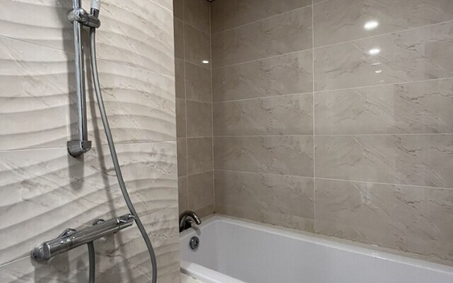 Vinhomes Gardenia - 2 Brs Apartment