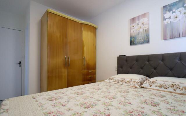 Ótimo apartamento a 100m do mar - YO01H