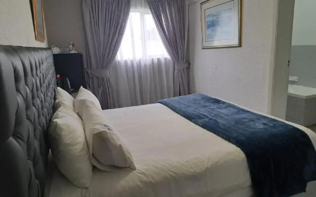 St Helena Bay Hotel