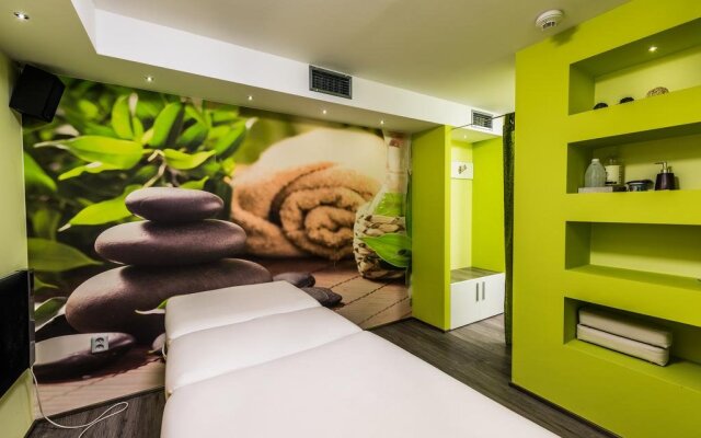 Hotel Yasmin