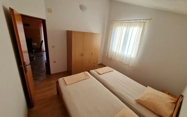 Apartments Robi