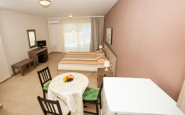 Crystallo Apartments