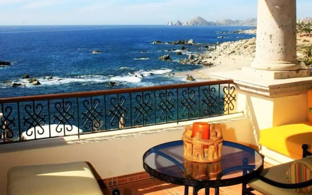 Beautiful Ocean View Studios At Cabo San Lucas