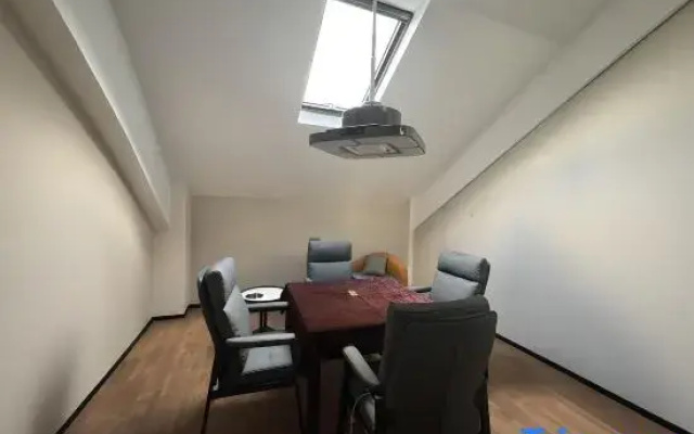 Yunyue Future Hotel