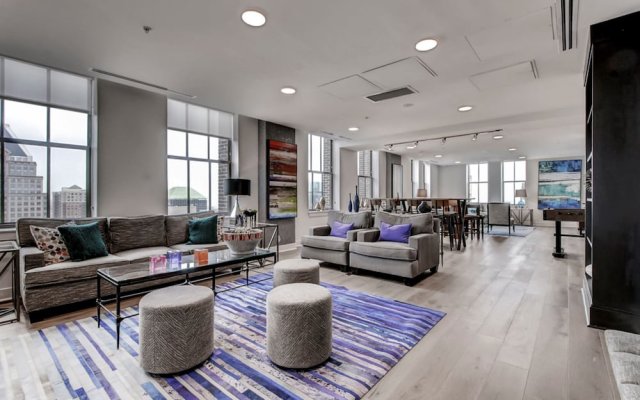 Global Luxury Suites at Light Street