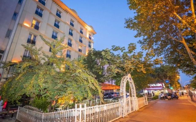 Kunlun Kensington Hotel