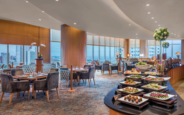 Sheraton Manila Bay