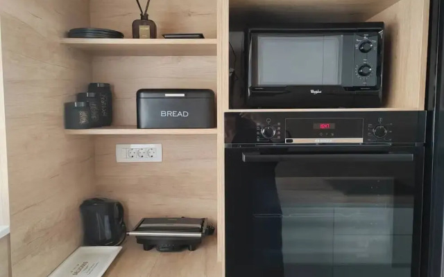 Villa Dreamin With Heated Pool & Hot Tub